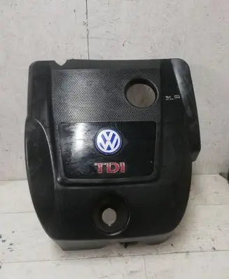 Volkswagen Golf IV Engine cover (trim)