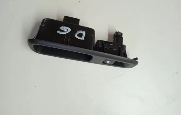 Peugeot 3008 I Electric window control switch 96759764