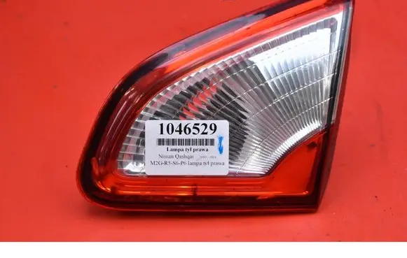 Nissan Qashqai Rear/tail lights 89503209