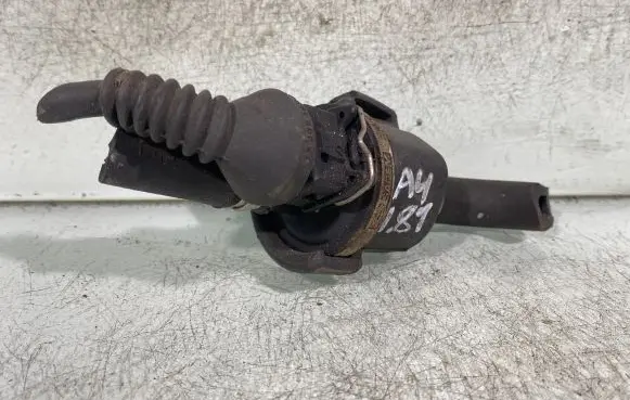 Audi A4 S4 B5 8D Valve vacuum 05813345