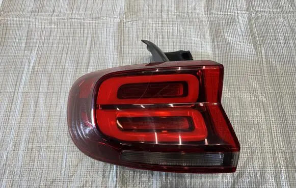Citroen C5 Aircross Rear/tail lights 9817269280