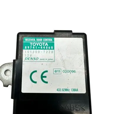 Toyota Avensis Verso Door control unit/module 8974144060 1513007220