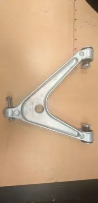 Mercedes-Benz AMG GT R190 C190 Rear upper control arm/wishbone A1903504200 1903504200 A1900300