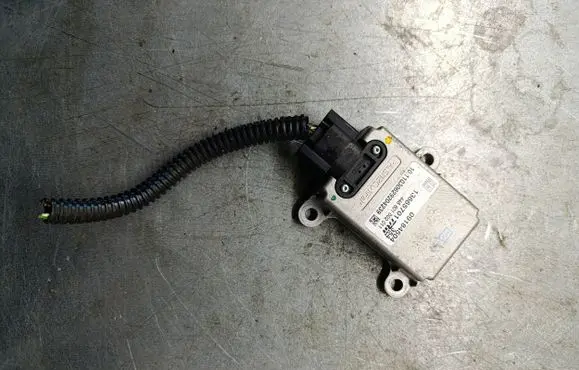 Opel Vectra C ESP acceleration yaw rate sensor 13665701