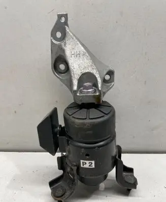 Lexus RX V Engine mount bracket