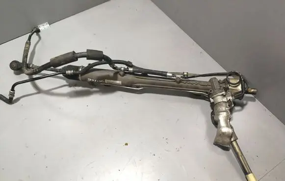 Volkswagen Touareg I Steering rack