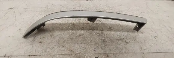 Opel Zafira A Under headlight/headlamp trim 90580651
