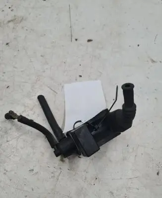 Audi A4 S4 B6 8E 8H Turbo solenoid valve 8E0906628