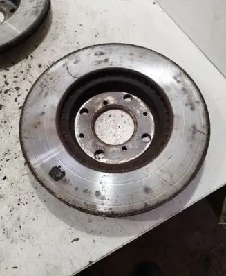 Opel Agila B Front brake disc