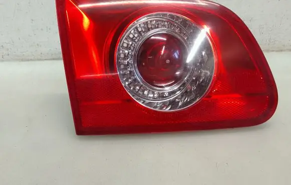Volkswagen PASSAT B6 Tailgate rear/tail lights 3C9945093
