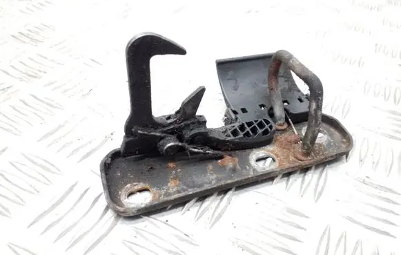 Volkswagen PASSAT B7 Engine bonnet/hood lock/latch loop/hook 3AA823480
