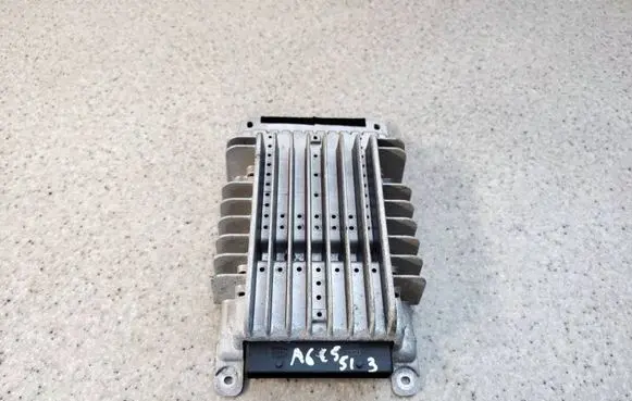 Audi A6 S6 C5 4B Sound amplifier 294017