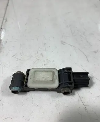 Audi A4 S4 B6 8E 8H Airbag deployment crash/impact sensor 8E0959651A