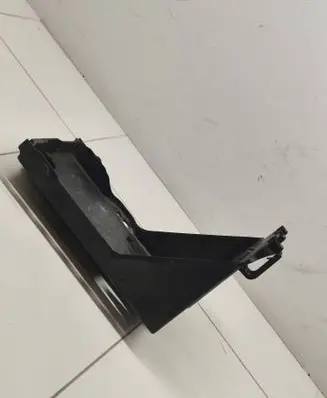 Citroen DS5 Battery box tray 9689002180
