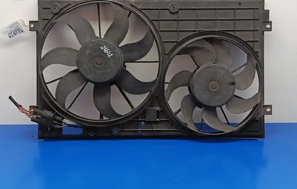 Seat Altea XL Electric radiator cooling fan 1K0121207J
