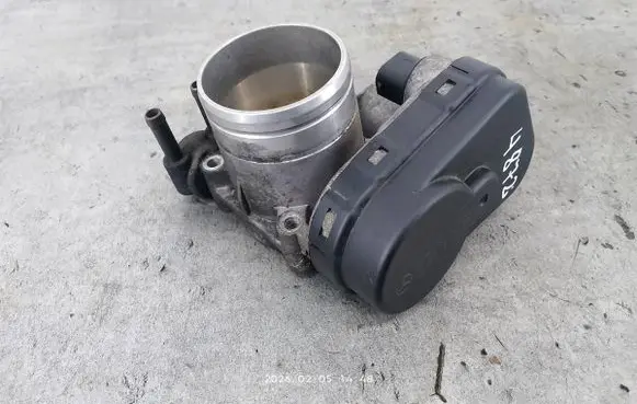 Mercedes-Benz A W168 Throttle body valve A1661410225