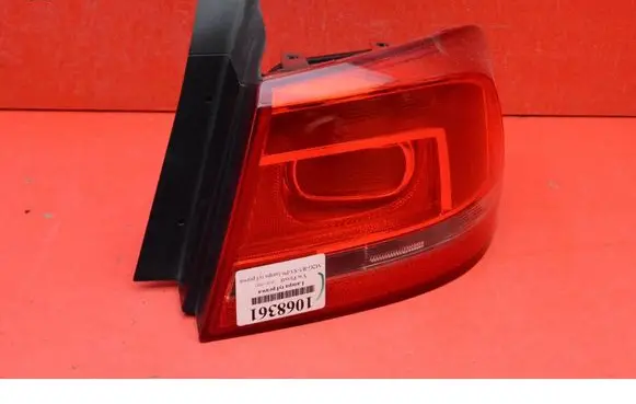 Volkswagen PASSAT CC Rear/tail lights 3AE945096F