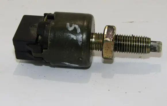 KIA Carnival Brake pedal sensor switch