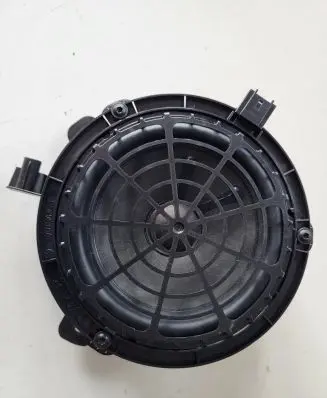 Opel Mokka B Front door speaker 9818747880