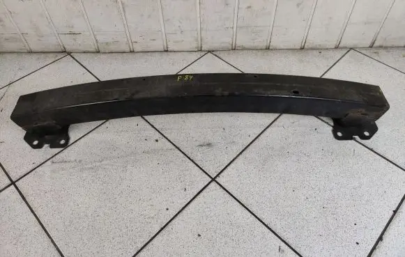 Chrysler Town & Country V Front bumper cross member