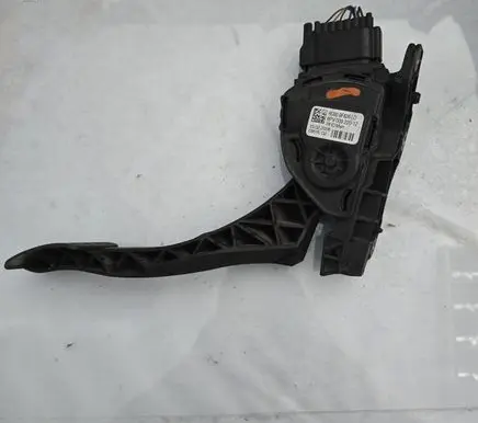Ford Galaxy Accelerator throttle pedal 6G929F836LD 15022008 C95YE02