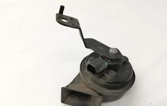 Opel Mokka Horn signal E4000099