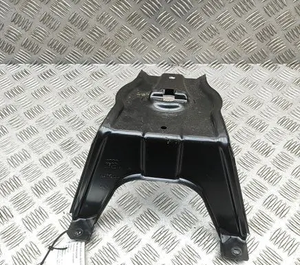 Audi A4 Allroad B9 Spare wheel mounting bracket 8W0802715A