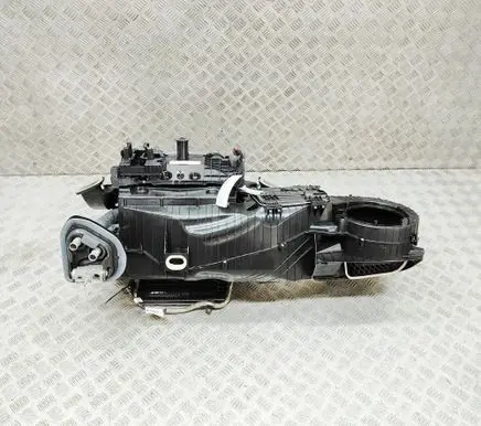BMW X6 G06 Interior heater climate box assembly 5A31841