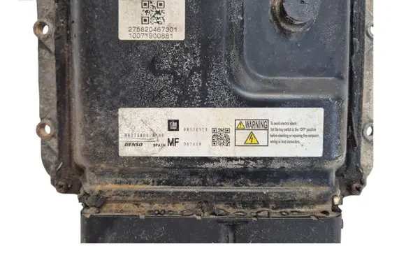 Opel Zafira B Engine control unit/module ECU 98113173 D07008 MB275800-8166