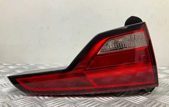 Audi A4 S4 B9 Tailgate rear/tail lights 8W9945075A