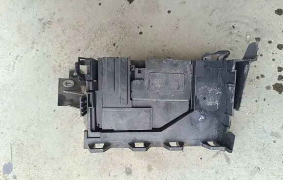 Ford Mondeo MK V Fuse box set DG9T-14A301-AD