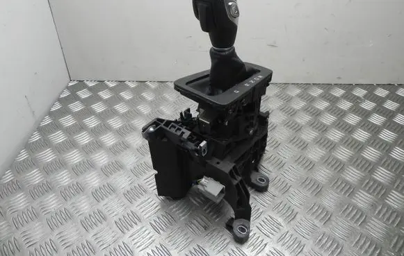 Ford Focus Gear shifter/selector G1EP7K004DA T8544