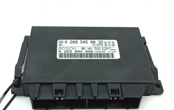 Mercedes-Benz C W203 Parking PDC control unit/module A2095450032 0263004026