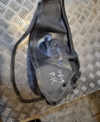 Audi Q7 4L Heat shield in engine bay 4L0819511