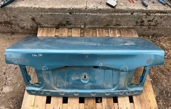 Volvo S70 V70 V70 XC Tailgate/trunk/boot lid