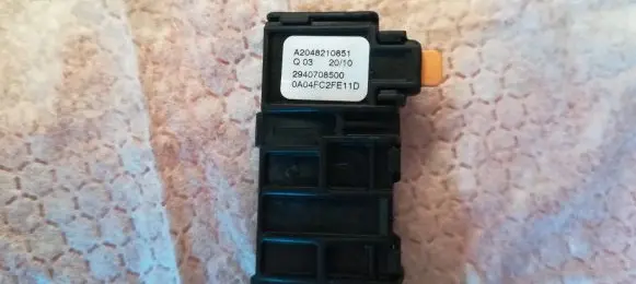 Mercedes-Benz C W204 Outside/external air temperature sensor A2048210851