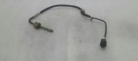 Mercedes-Benz C W205 Exhaust gas temperature sensor A0009056804