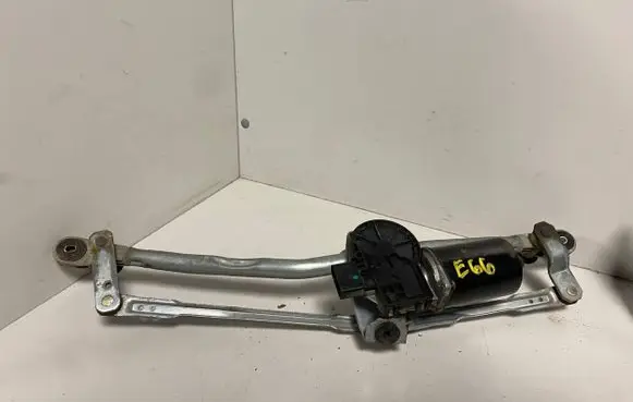 Mazda 3 I Front wiper linkage and motor BN8V6737XA F00S2S2698 DY10AU0684D