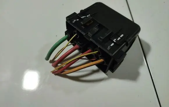 Fuse box set