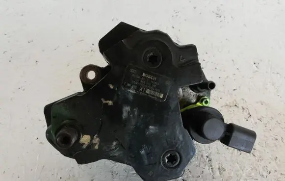 BMW 3 E46 Fuel injection high pressure pump 0445010045