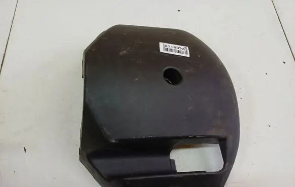 Opel Zafira B Steering wheel column trim 13209340