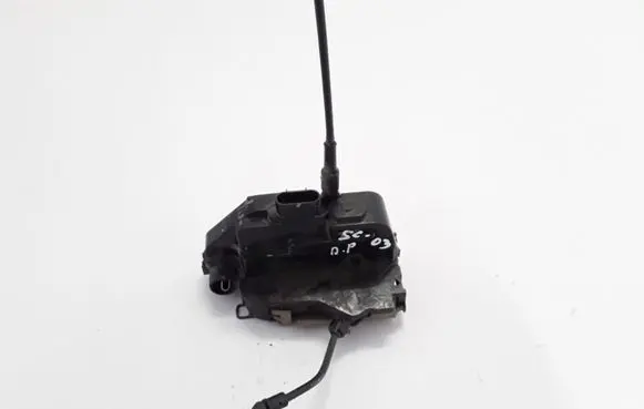 Renault Scenic II - Grand scenic II Front door lock 8200119121