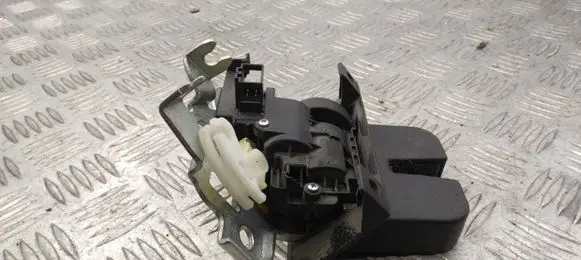 Audi A4 S4 B8 8K Tailgate/trunk/boot lock/catch/latch 8K9827505A