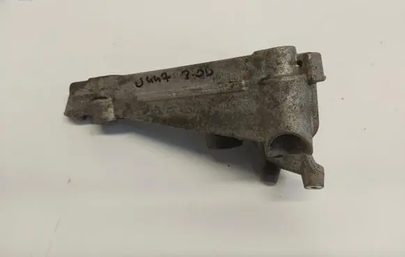 Mercedes-Benz Vito Viano W447 Engine mounting bracket A6541400240JLK01