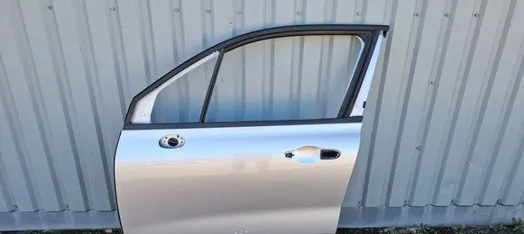 Fiat 500X Front door 