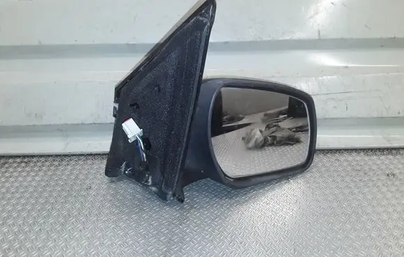 Ford Fusion Front door electric wing mirror E11026523