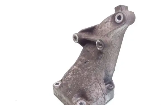 Mercedes-Benz C W203 Engine mounting bracket A6112230704