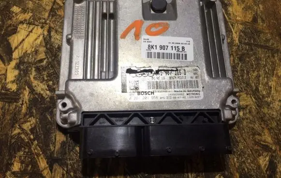 Audi A5 8T 8F Engine control unit/module ECU