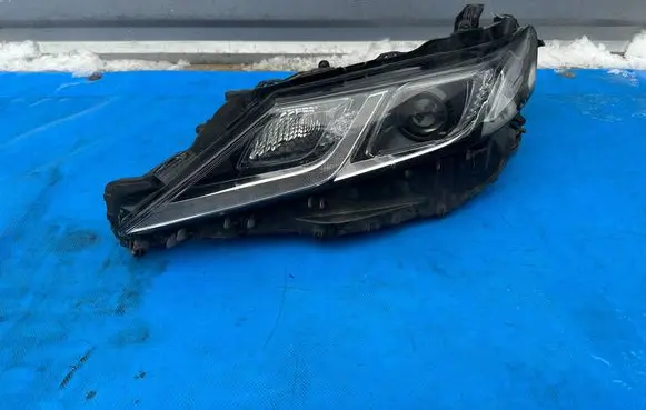 Toyota Camry VIII XV70 Headlight/headlamp 8115033G00 A1V0320000