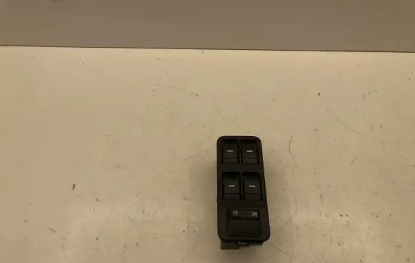 Land Rover Discovery 3 - LR3 Electric window control switch YUD500950